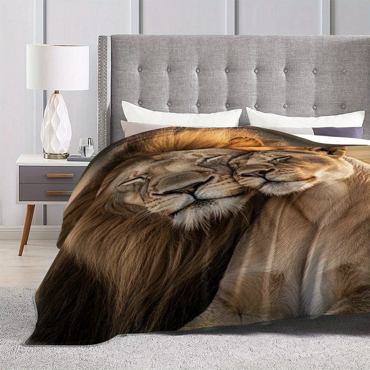Premium Lion Pair Print Throw Blanket for Sofa Living Room Cozy Decor Warm Couch Throw Gift Animal Design for Home Bedroom