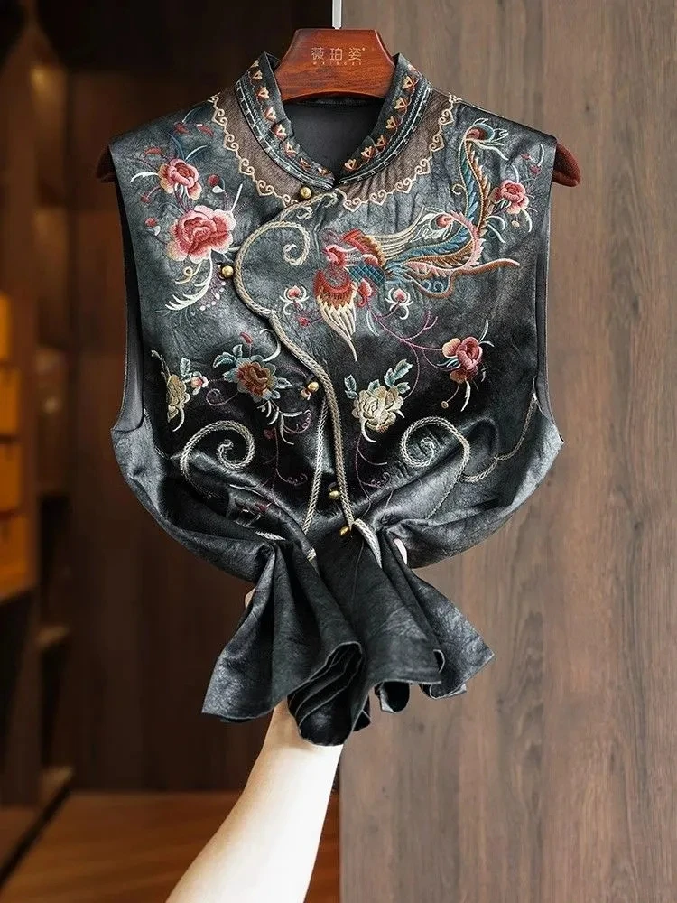 Vintage Embroider Flower Vest Lady Elegant Chinese Style Clothes Sleeve Tang Costumes New Year Gift Loose Satin Qipao Jacket