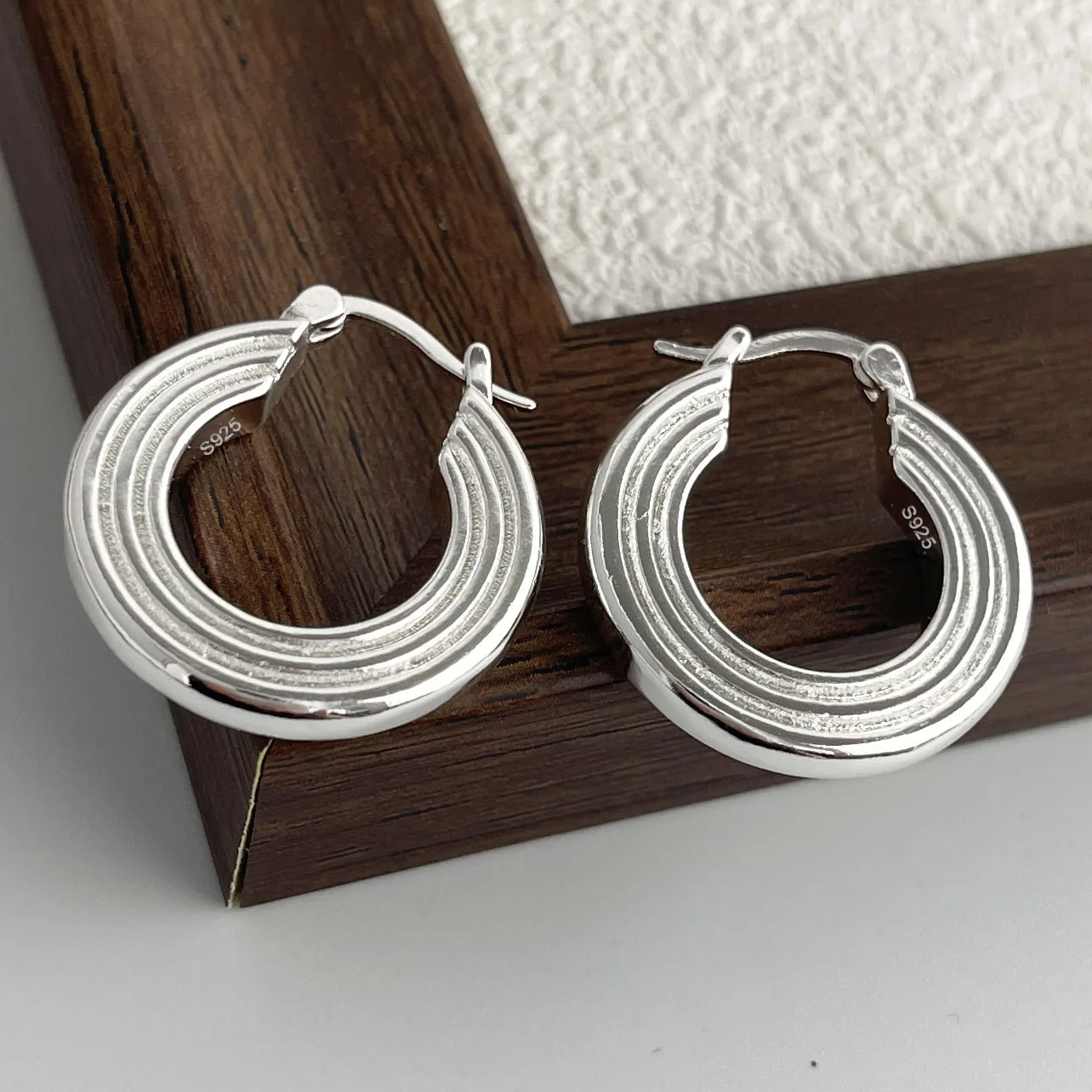 925 Sterling Silver Earrings for Women Round Strip Geometric Sexy Girl Fashion Trendy Jewelry Gift Party Wedding pendientes