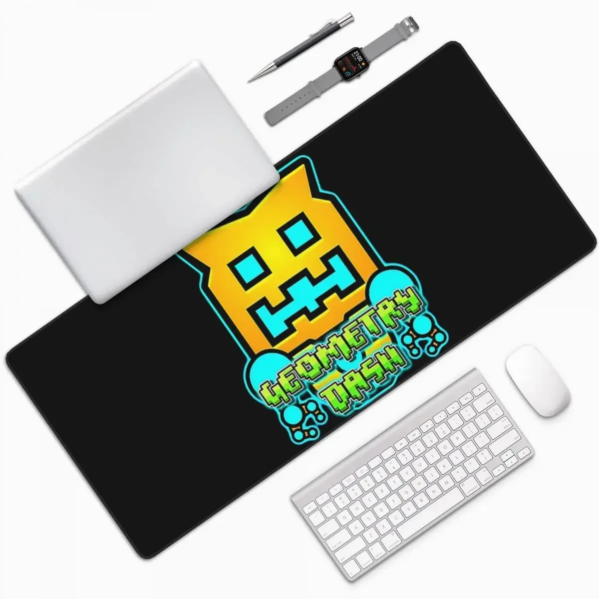 Видеоигра Geometry Dash Большой коврик для мыши Компьютерная клавиатура Коврик для мыши Игровой ПК Ноутбук Настольный коврик Офисные аксессуары Настольные коврики