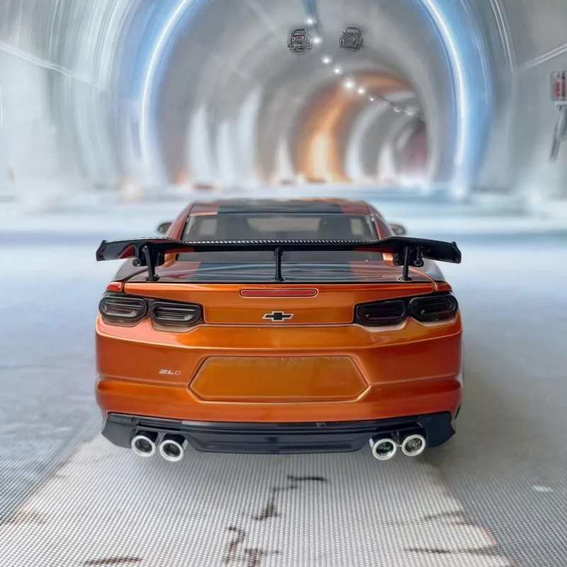 Jiada 1/24 Blu raro 2024 Chevrolet CAMARO Zl1 modello di auto in lega ornamento da collezione come regalo per i bambini