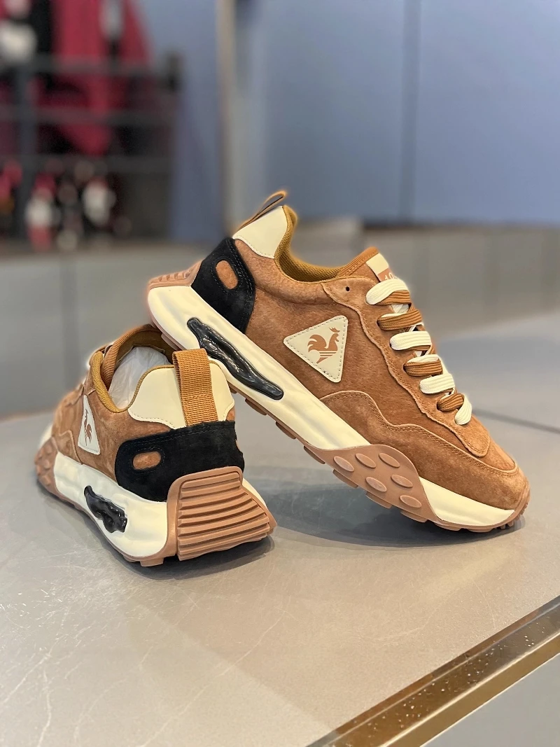

Men's Soft Bottom Leather Surface Fashion Sports Casual Shoes Heightening Dad Trendy Shoes Summer New Style Station Male Shoes
