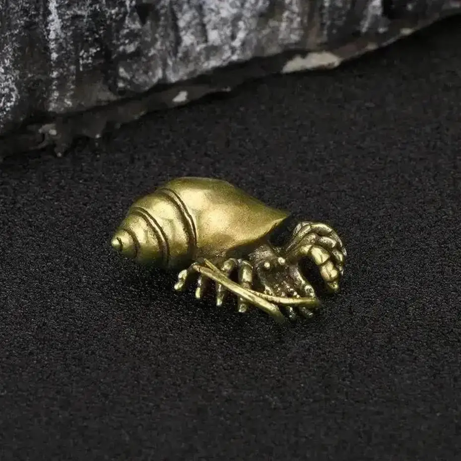 1 Pcs Vintage Brass Hermit Crab Figurines Sea Animal Desktop Ornaments Handmade Office Decorations Craft Accessory Gift