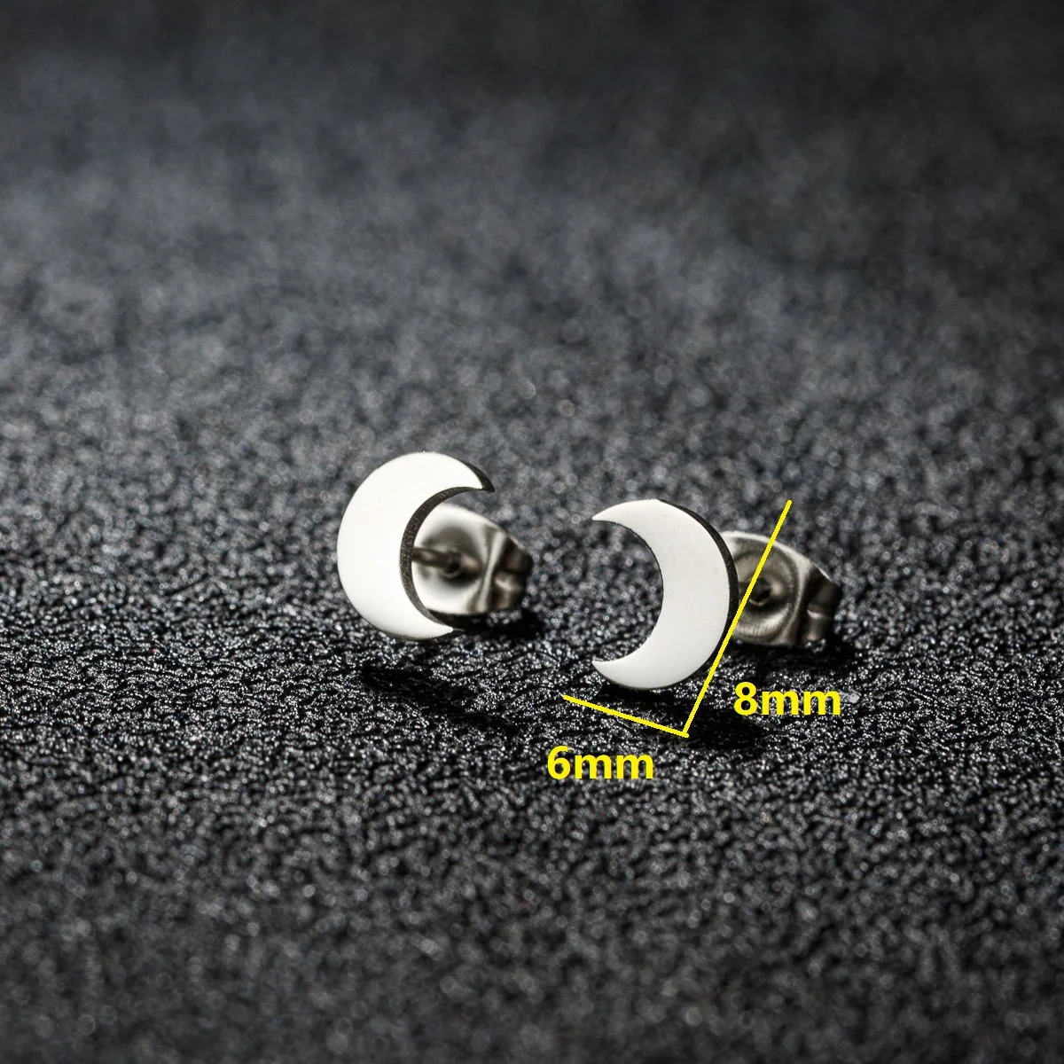 1 Pair Stainless Steel Simple Moon Earrings For Women Small Crescent Ear Studs Jewelry Wedding Party Gifts For Best Friends