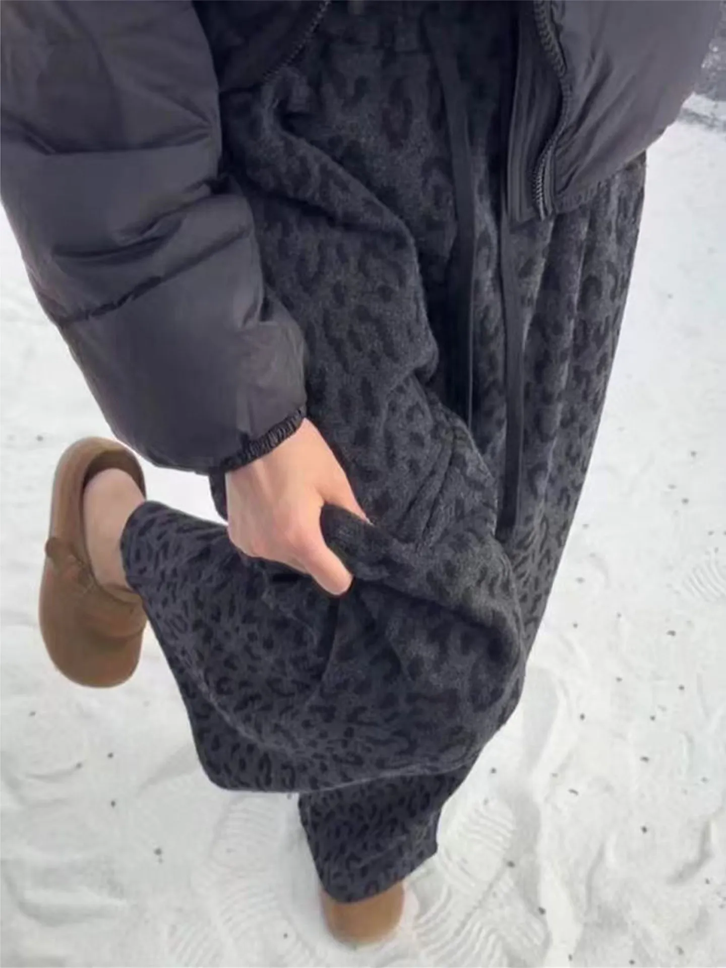 

Утепленные брюки с широкими штанинами на флисовой подкладке, повседневные брюки с леопардовым принтом и высокой талией, женские удобные зимние брюки больших размеров