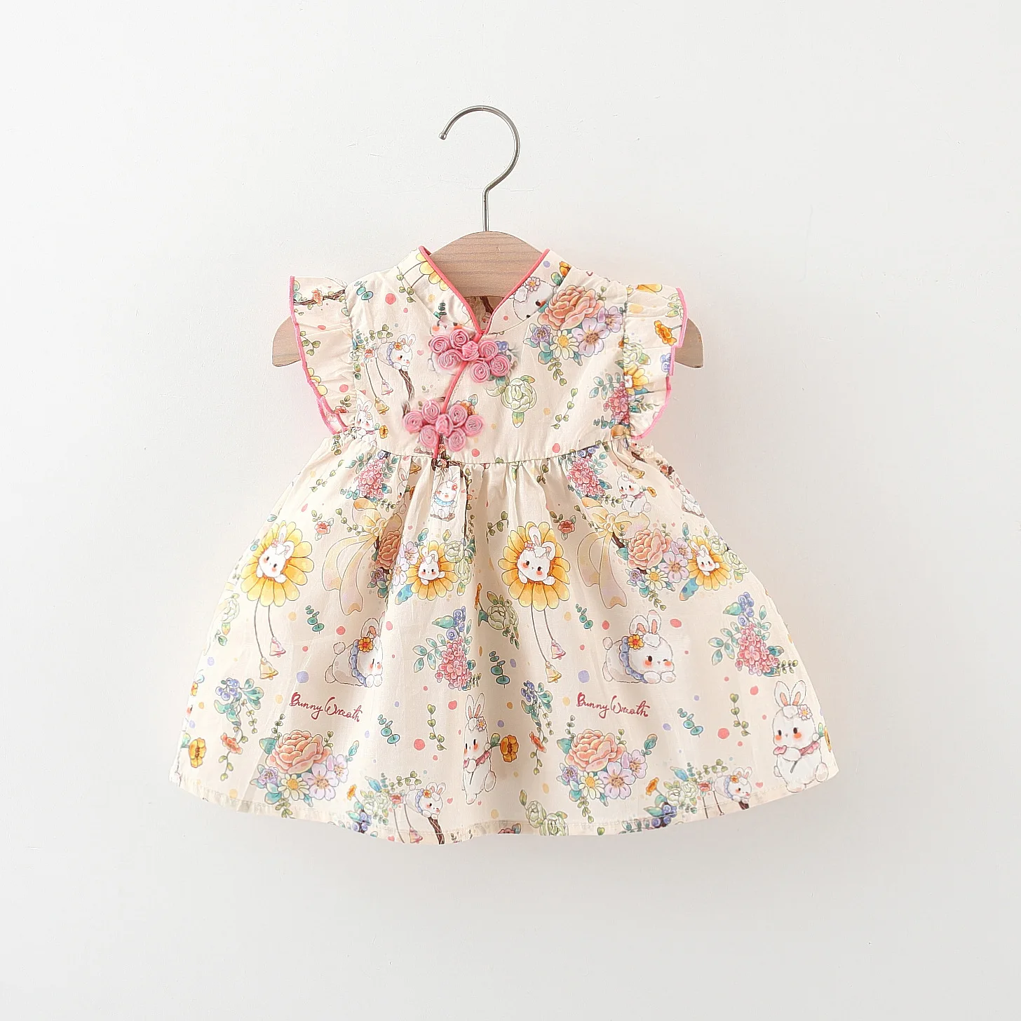 Summer Baby Girl New Dress Sweet Little Rabbit Printed Flying Sleeves Chinese Style Qipao Suitable for Children of 80-120 Height