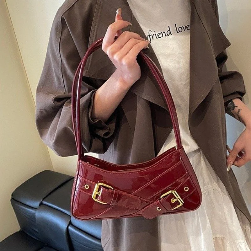 

Women's Tote Shoulder Bag One Size Zipper Closure PU Leather Durable For Shopping Work Daily Life Casual Occasions Fashionable L