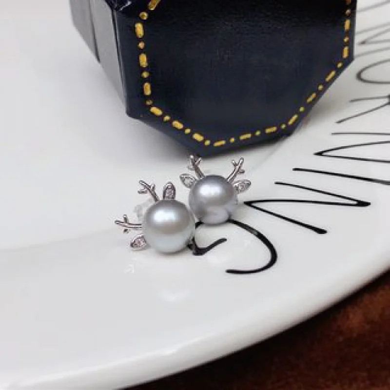 

Freshwater Earrings Small Deer Antler Style Sweet Cute Pearl Studs Bun Round Silver Needle