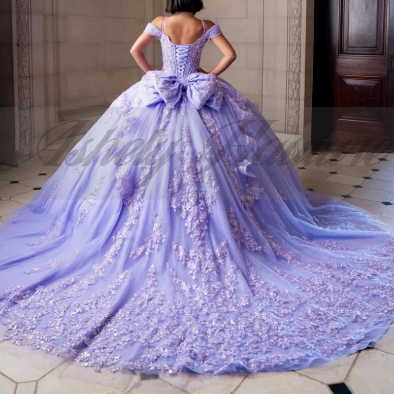 

Customized Lilac Mexican Women Prom Birthday Party Dance Wear Lace Applique Bow Puffy Sweet 16 Dresses Quinceanera Prom 15 Girl