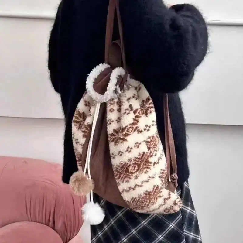 Wollen Winter Ballen Trekkoord Rugzak Vrouwen Mode Ontwerper Vrouwelijke Reizen Bagpack Meisjes Schooltassen Bolsos Anime
