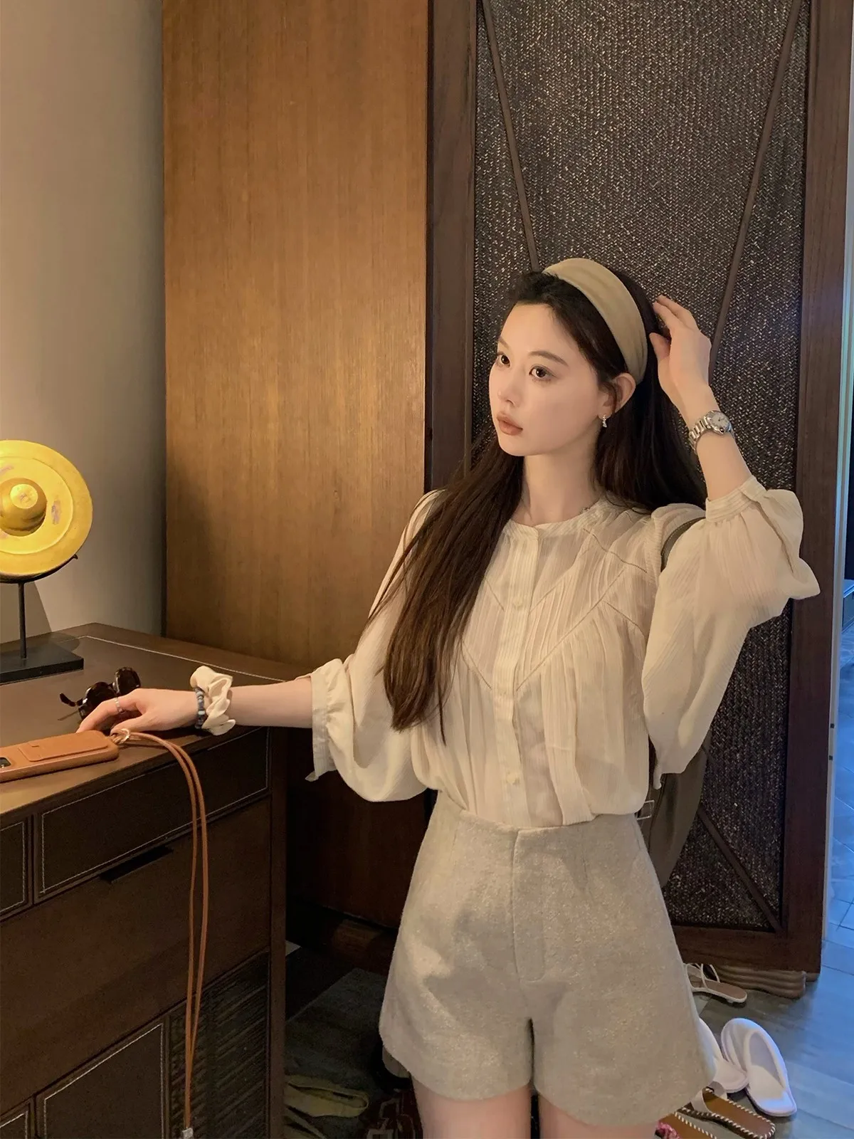 

SeeYouIceland Flowing Gold Mountain Tea irt Ele French Sle Loose Fit Gathered Detail Long Sve Button Front Coat