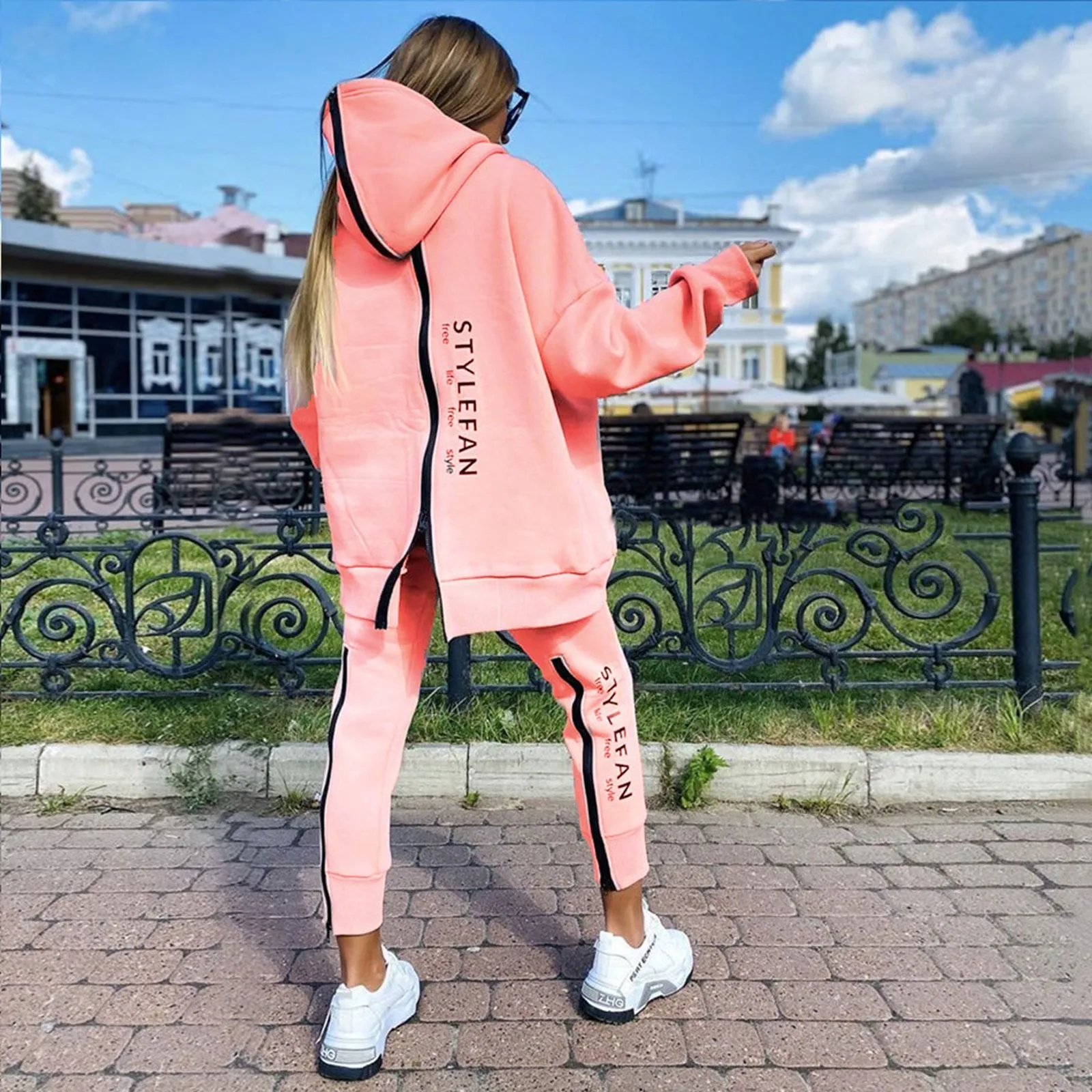 

Winter 2023 Oversized Tracksuit Back Zipper Long Hoodie + Pants Set Street Sportswear Pullover Hip-Hop Two-Piece Women Outfits