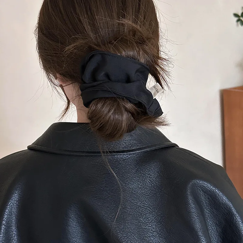 

French Retro Fabric Ruffled Bubble Intestine Hair Scrunchies Solid Color Temperament Simple Hairbands Versatile Hair Accessories