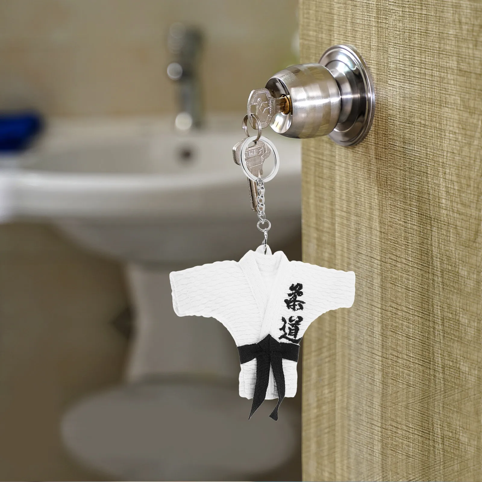Karate Keychain White Uniform Stylish Pendant Martial Arts Jewelry Inspirational Christmas Graduation Present Karate Keyring Men
