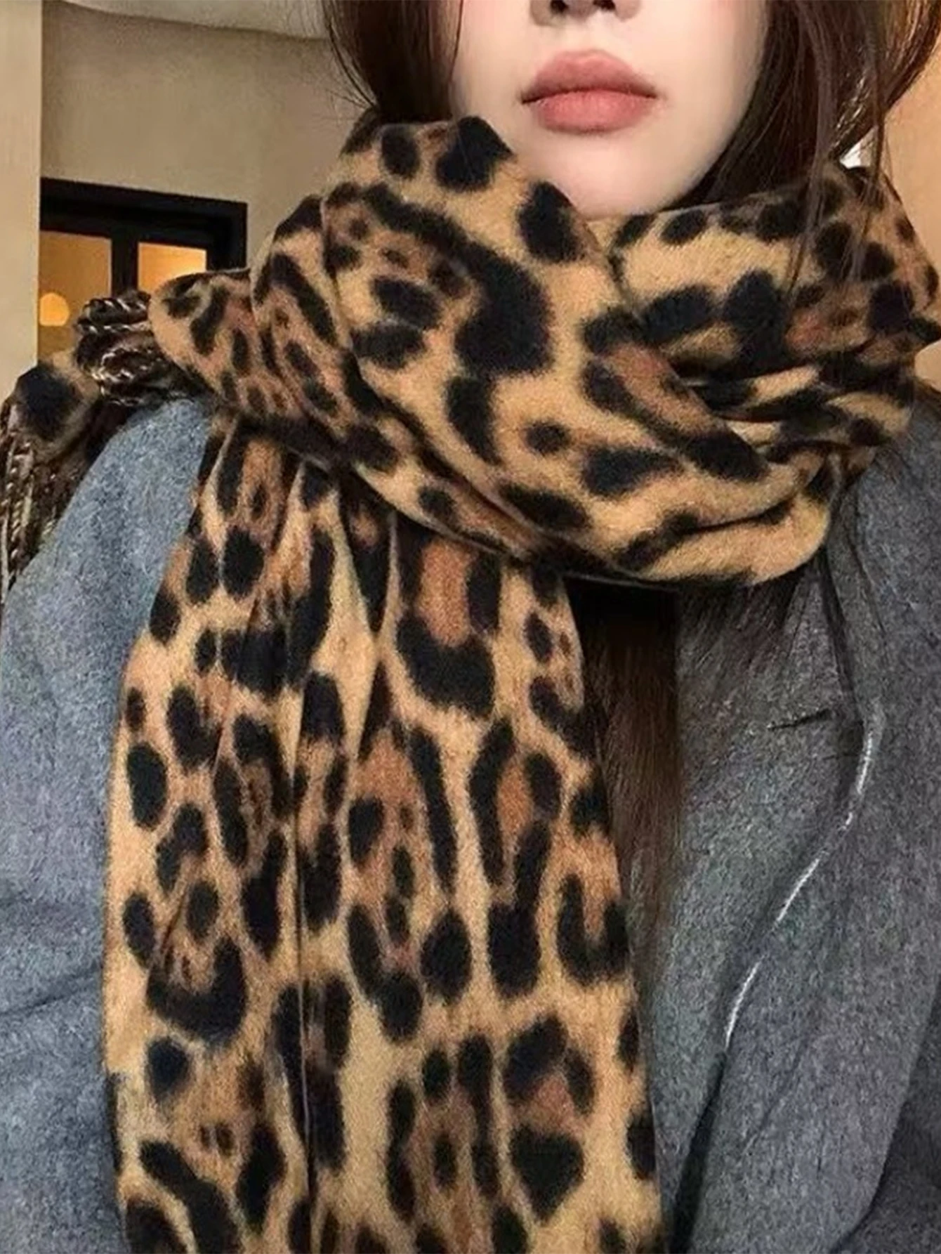 

Новая женская теплая шапка-шарф (1 шт.) – милый и стильный ретро-дизайн с леопардовым принтом и бахромой, универсальная шаль, идеально подходит для осени.