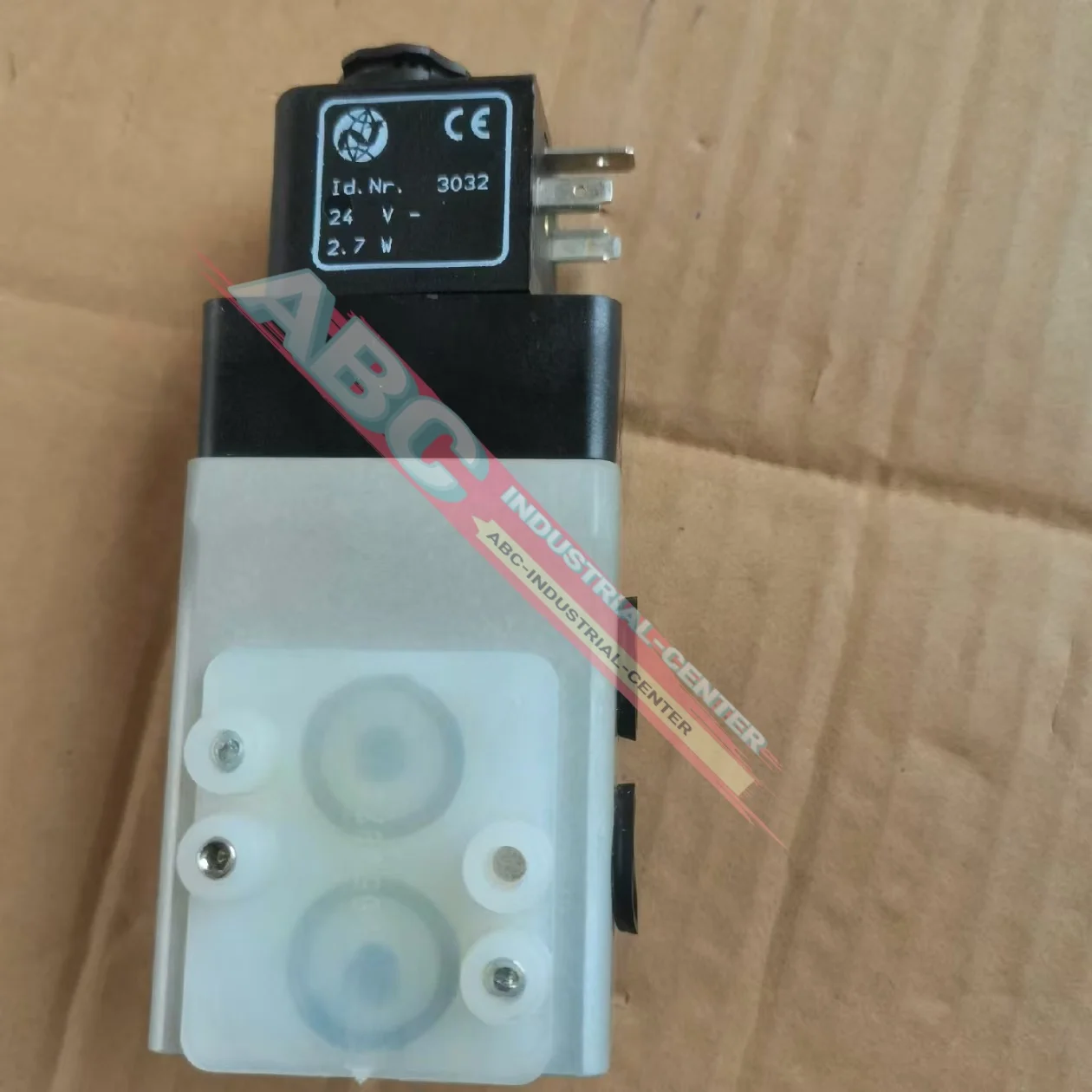 جديد SXE9573-170-00 SXE9573-A71-00 صمام الملف اللولبي في الصندوق