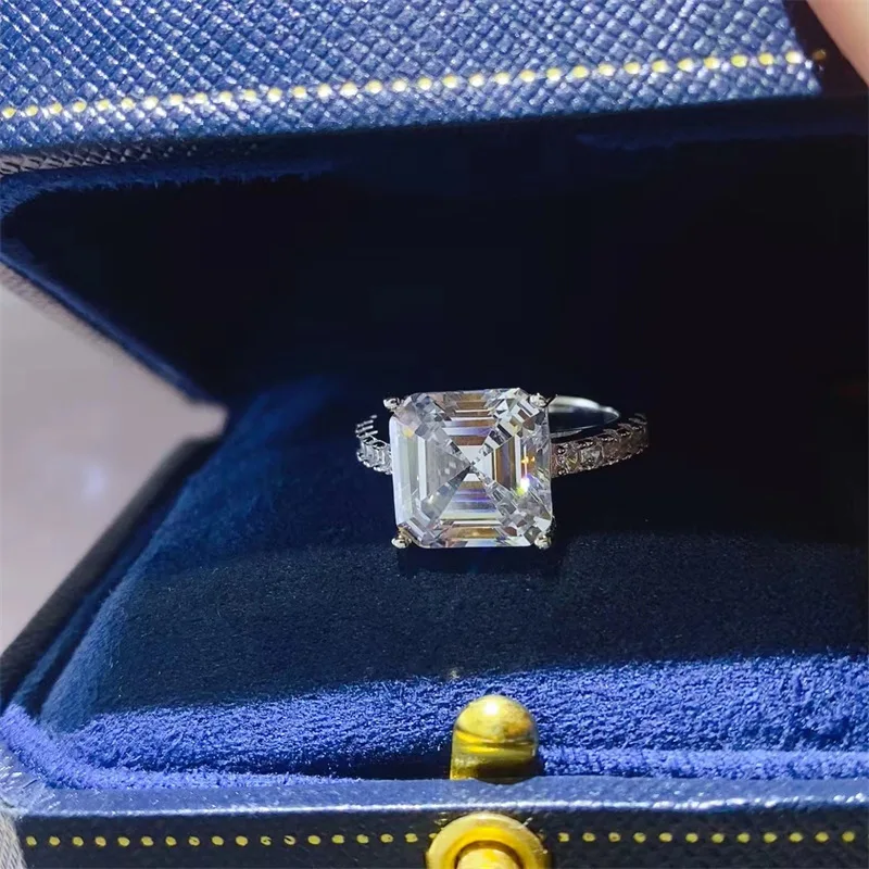 

Luxury Moissanite PT950 Platinum 5 Carat Asscher Cut Elegant Ring for Women, elegant jewelry to highlight unique personal charm