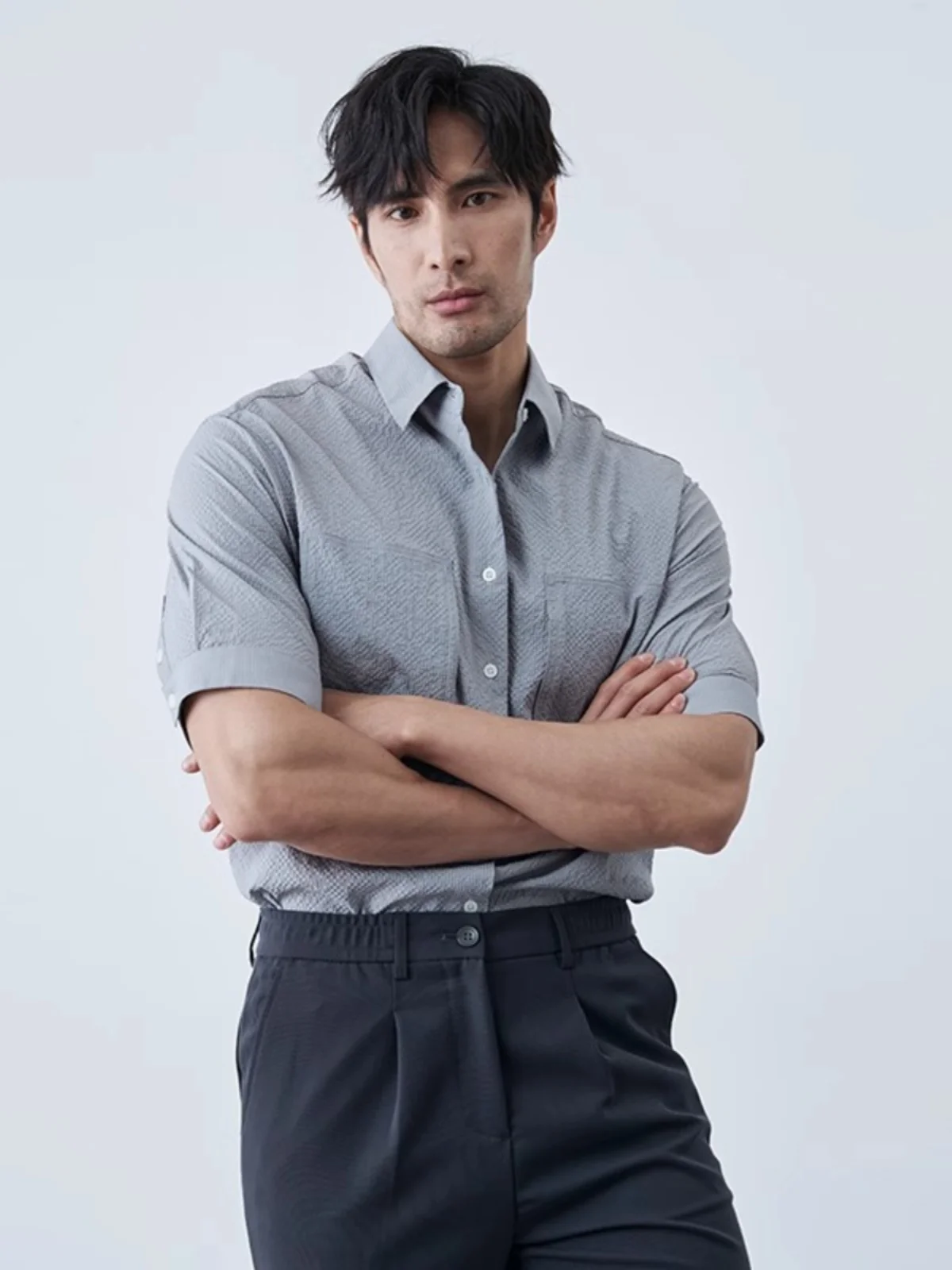 

Summer Bubble irt ort Sve Slim Fit f Sve Breathable Retro No Ironing Design Casual Men's Faion Pure Color