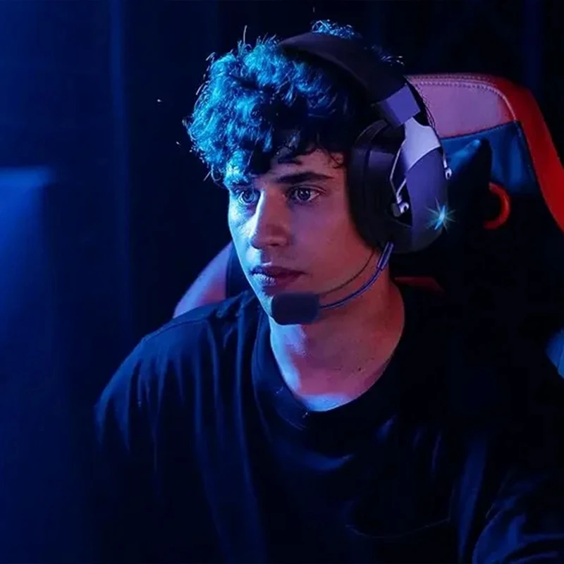 سماعة ألعاب لاسلكية مع ميكروفون 2.4G سماعة رأس بلوتوث USB 3.5 ملم سلكية 3 أوضاع للكمبيوتر الشخصي والكمبيوتر المحمول وPS4 وPS5 وMac