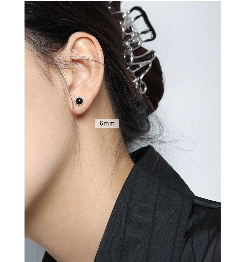 Original S925 sterling silver inlaid with black agate round earrings for women, high-end luxury fashion jewelry gift