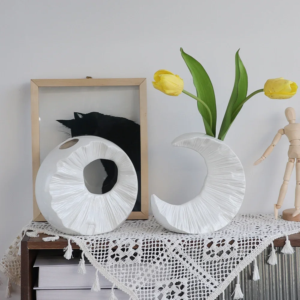 Nordic Moon Flower Vase Decorative Vases Modern Luxury Ceramic Glazed Geometric Flowers For Wedding Home Decor