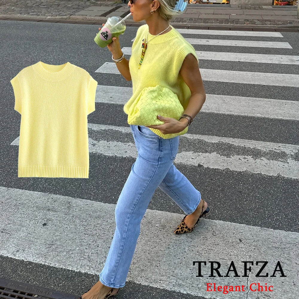 

TRAFZA Casual Loose Yellow Plain Knit Sweater Vest Women's Solid Vest New 2024 Autumn Winter Fasion Lazy Basic Sweater Vest