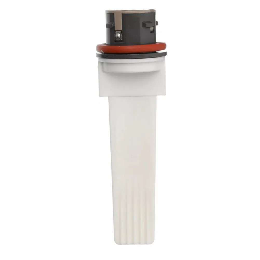 

Automotive Replacement White Turn Signal Lamp Socket Front Turn Signal Lamp Socket Non-deformation ABS Material