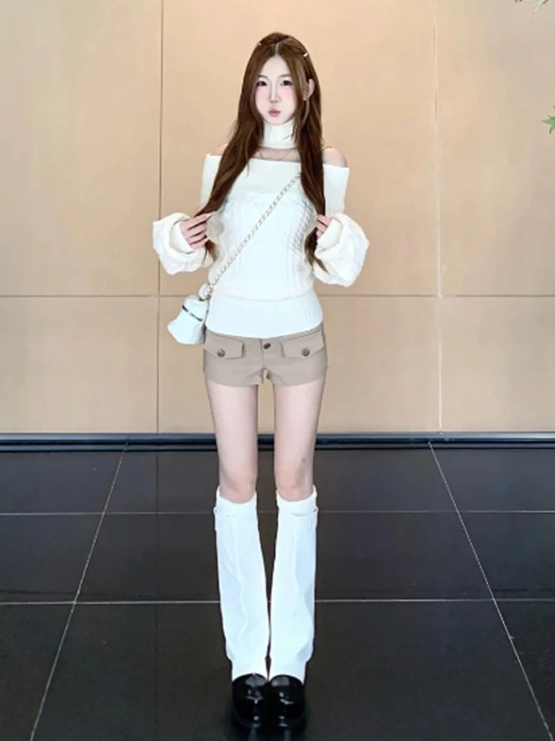 

Модный женский свитер с эффектом стройности, с открытыми плечами, длинный рукав, весенний, нежный, облегающий...