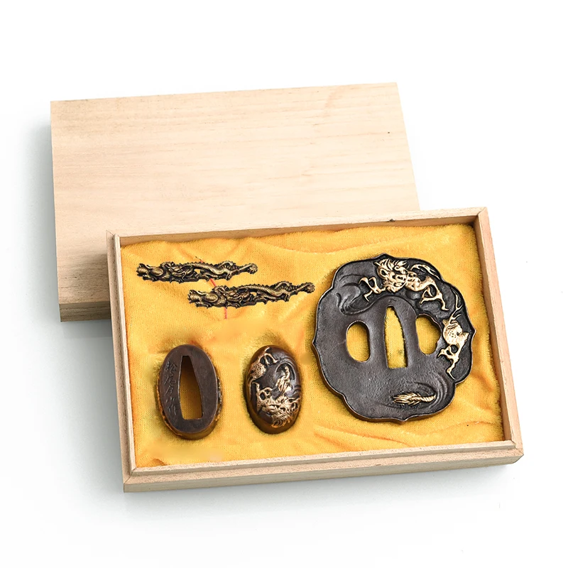 Dragon Tsuba Fuchi …
