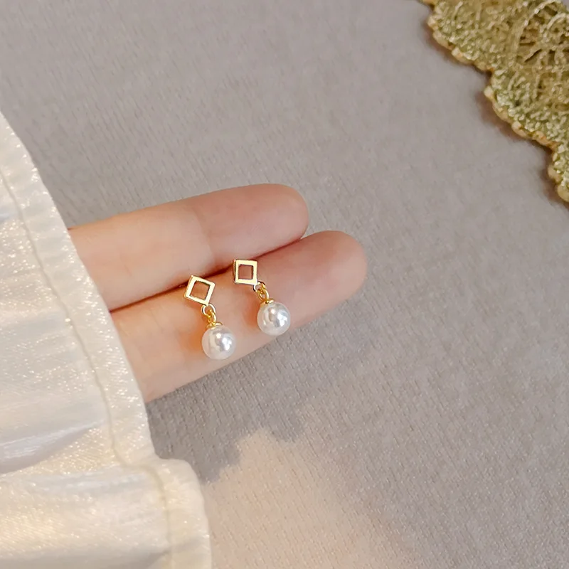 New Small Zircon Hollow Heart Dangle Earrings For Women Girls Gold Color Elegant Charm Jewelry Accessories Birthday Party Gifts