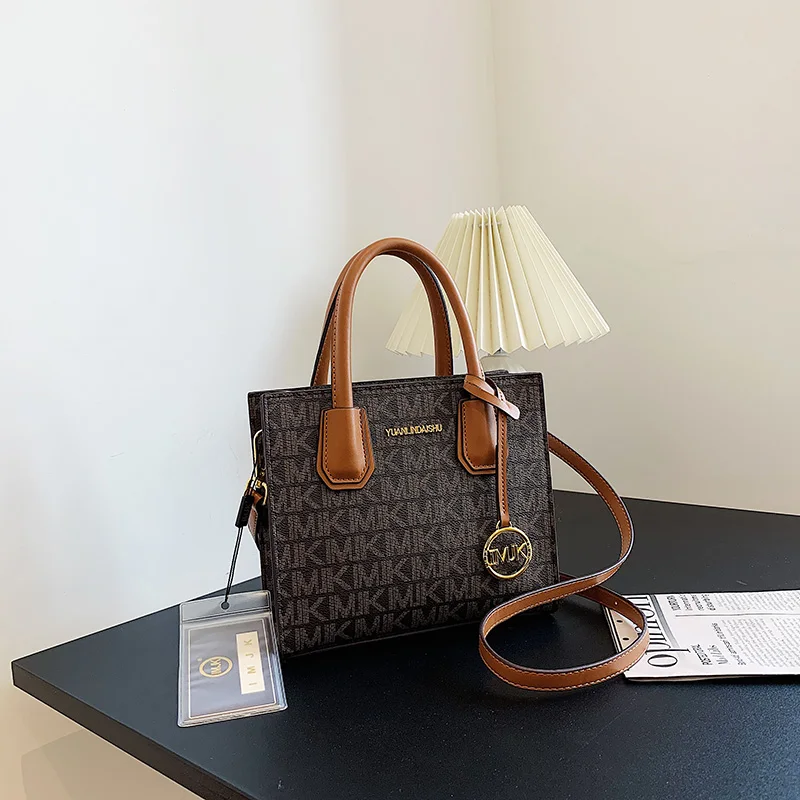 

​​​​2025 Two-Tone Top Handle Bag, Chic Convertible Crossbody Purse for Women, Versatile Day to Night Shoulder Bag​