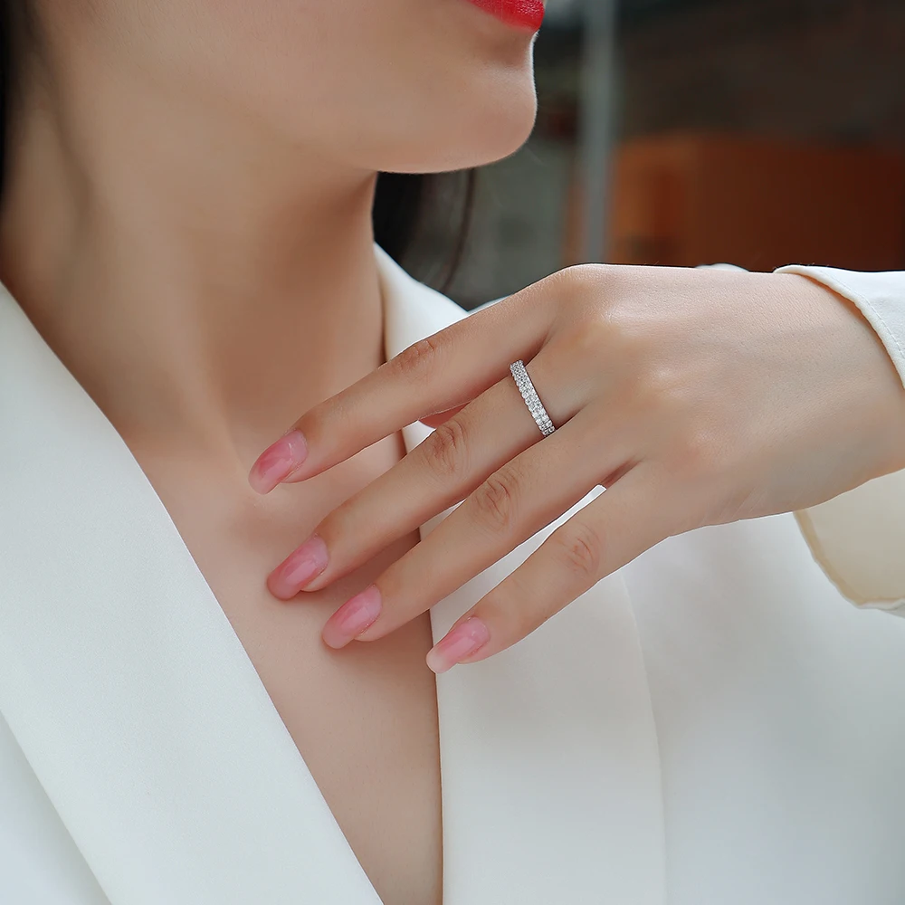 

1 шт., кольцо с микро-паве из муассанита, стерлинговое серебро 925 пробы, позолоченное 18 карат, тонкий штабелируемый ремешок для женщин, подарок поставляется с сертификатом GRA