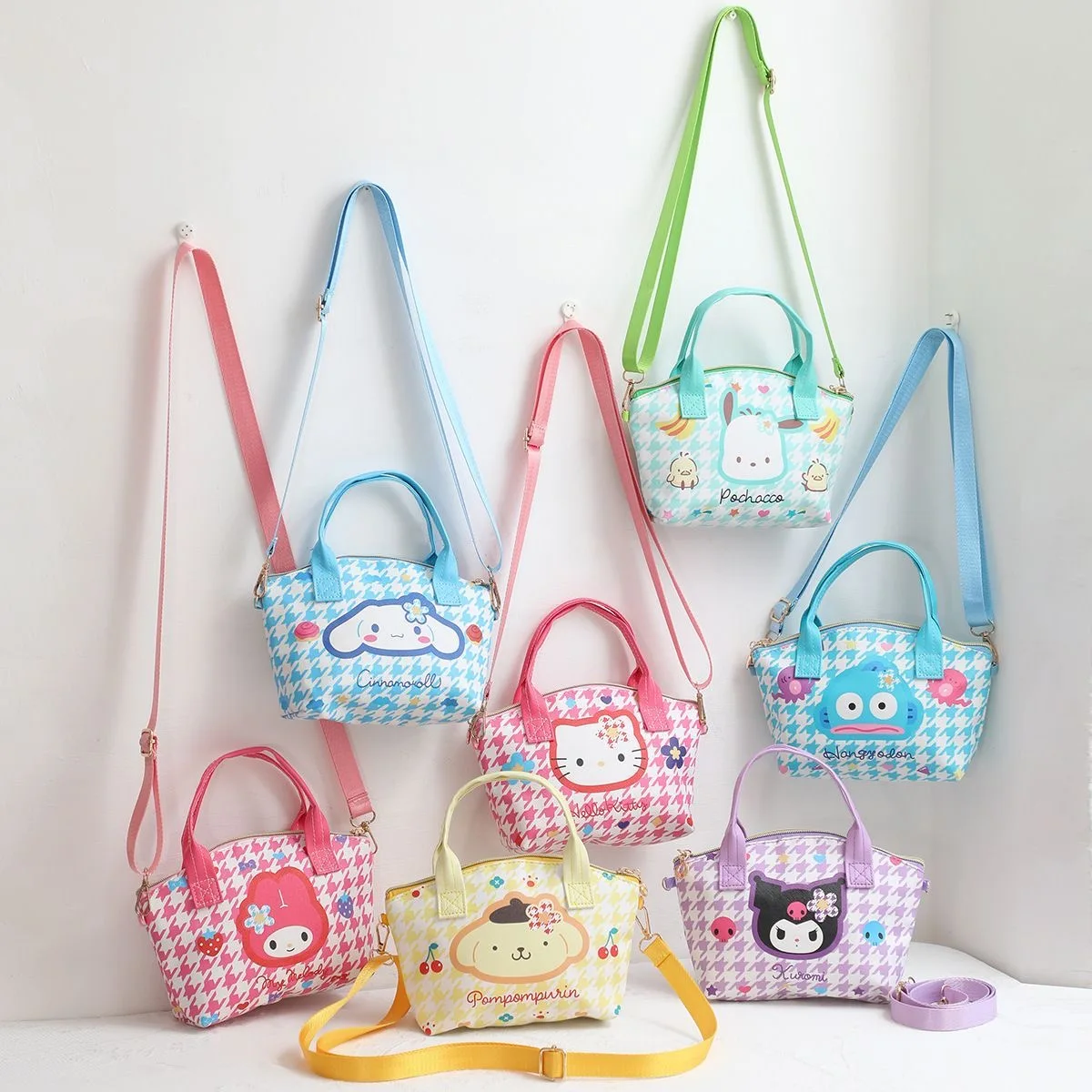 

Sanrio Cute PU Leather 2-Way Handbag Crossbody Zipper Bag Large Capacity Zipper Closure Mobile Phone Wallet Bag Young Girls Gift