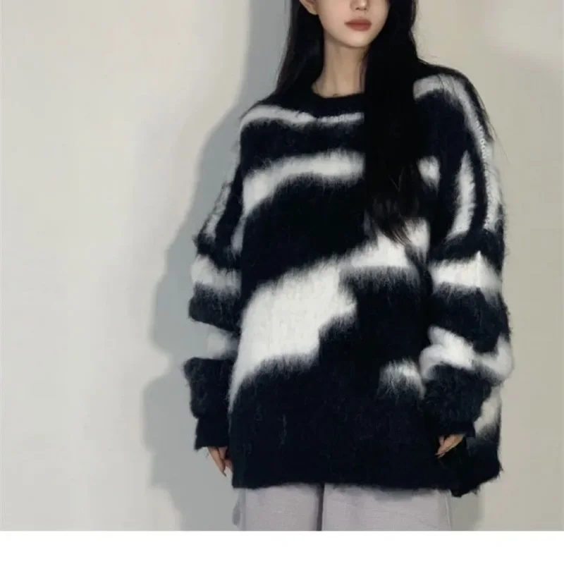 2023 Autumn and Winter Women's Pullover Round Neck Patchwork Printing Loose Fashion Casual Elegant Commuting Great Wall Sweater