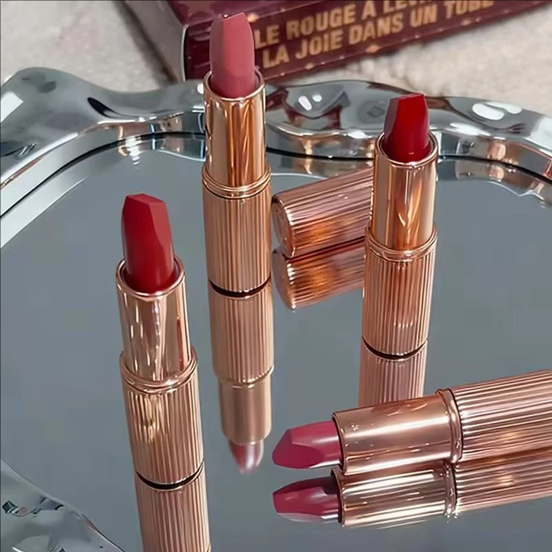 ファッションナチュラルマットフェイスプレスドセッティングパウダーファンデーションコンパクトコンシーラー新リップスティックディメンショナルベースメイクアップ化粧品