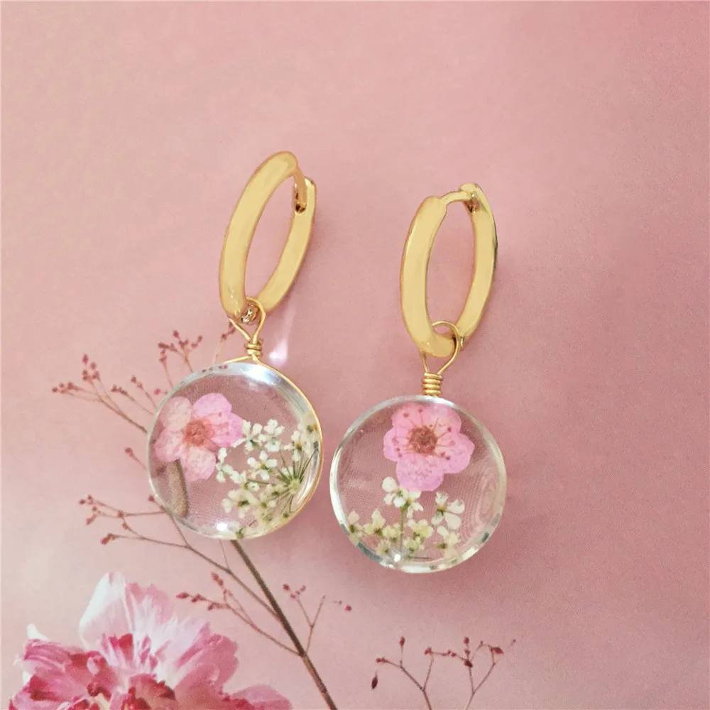 Unique Dried Flower Earrings Women Fashion Colorful Real Floral Earrings Creative Resin Epoxy Immortal Flower Earrings Jewelry