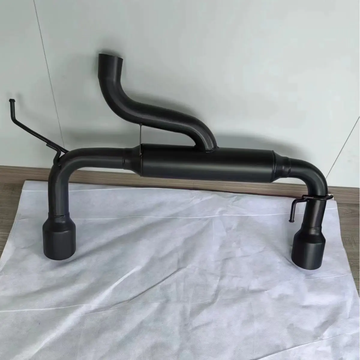 

Wholesale exhaust pipe for 21-23 Ford Bronco exhaust pipe, tail exhaust, Ford Liema tail throat