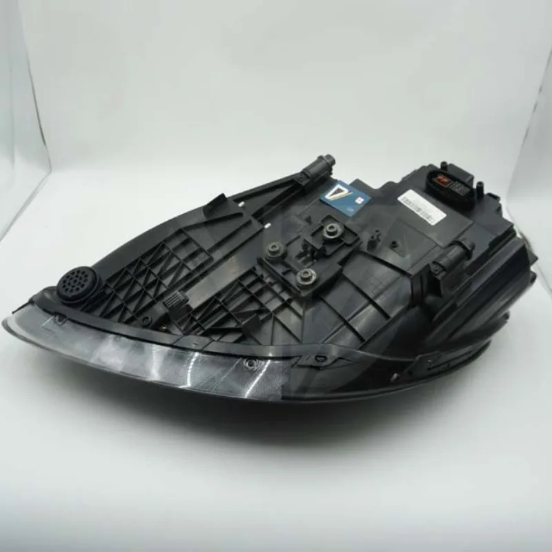 VD China Independent Brand High Quality Black Bottom Left Rudder Car Body LED Headlight