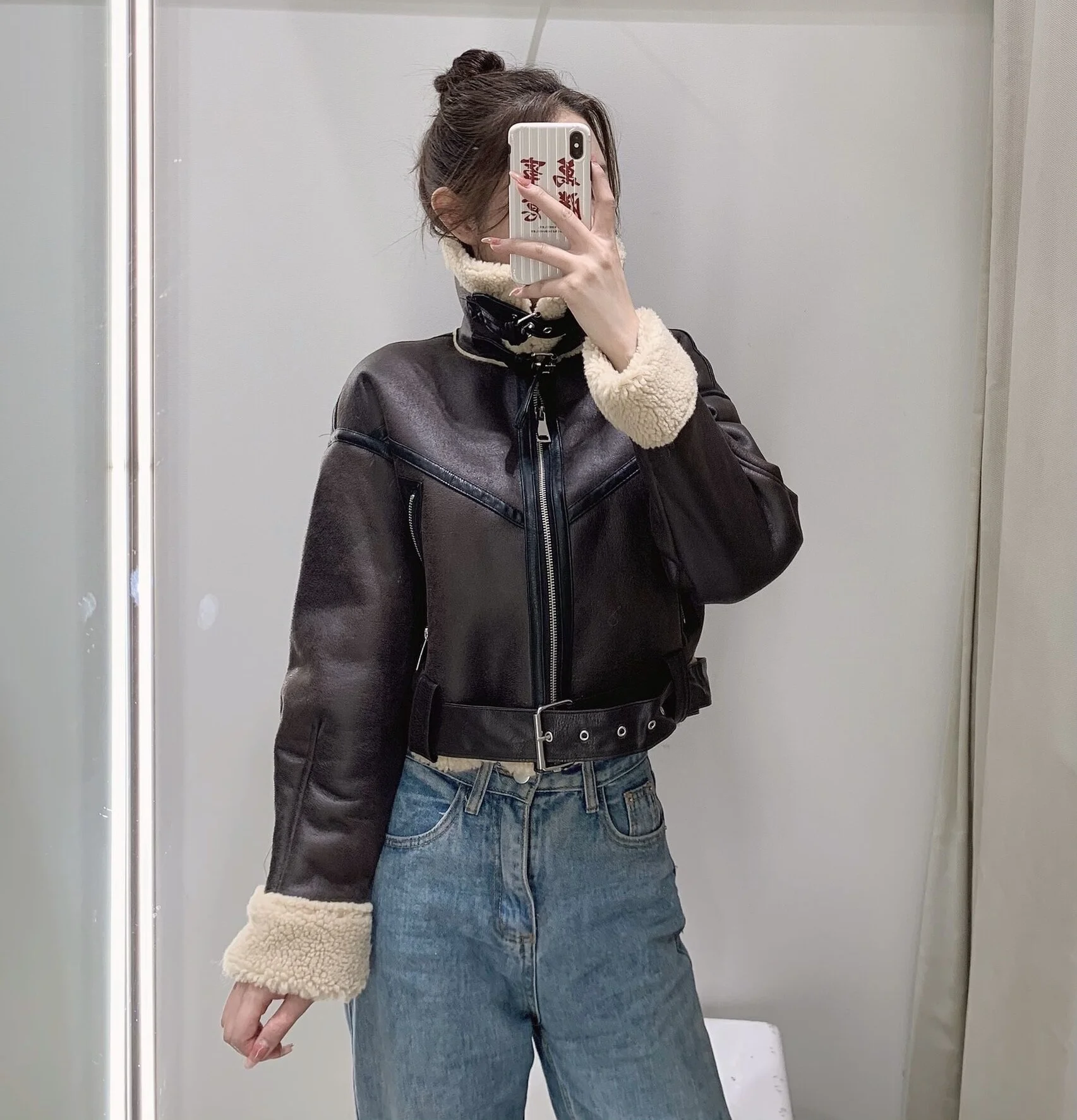 Warmer Biker-Mantel mit doppelseitigem Fell, Damen-Herbst-Winter-Neuheit, modischer Leder- und Pelzmantel mit Reißverschluss, Oberbekleidung...