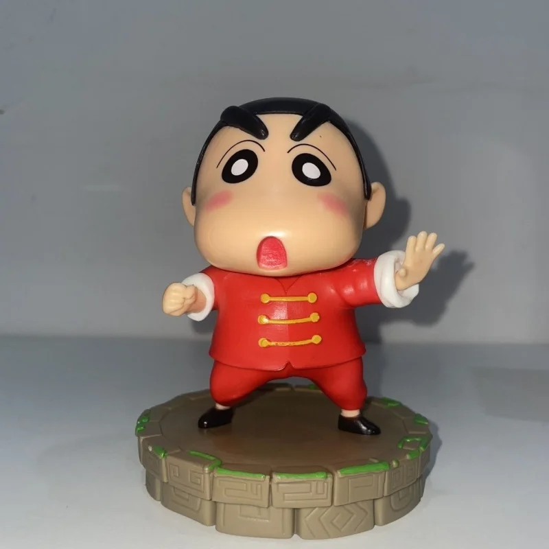 Figura de acción de Kung Fu Crayon Shin-Chan, figuras de Anime, juguetes, muñecas Kawaii, modelo de colección de 15cm, adornos de estatua Gk, regalos de cumpleaños