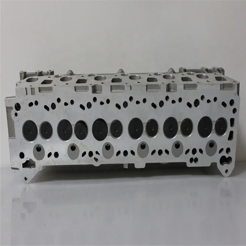 Rd28 Complete Cylinder Head For Nissan Patrol Engine Rd28t Assembly 11040-vb301