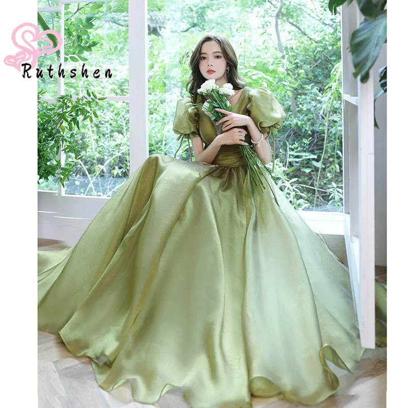 Olive Green Princess Evening Dresses Long Burgundy Prom Dress Short Sleeves Vestidos De Gala Elegant for Women V Neck 2023 New