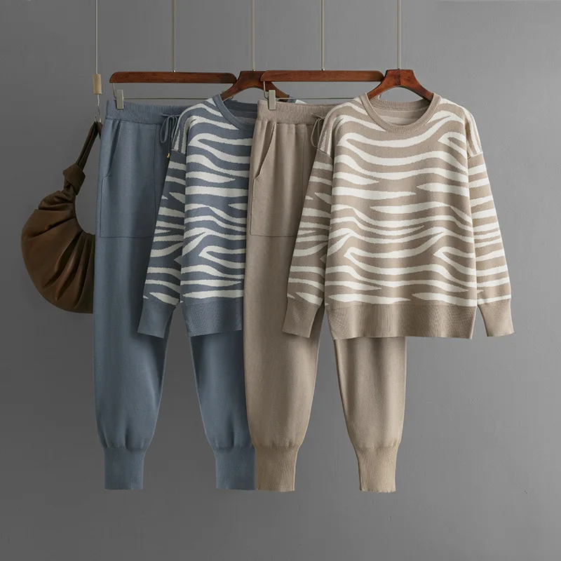 

Женский трикотаж с круглым вырезом и леопардовым принтом, пуловер, свитер, топы, костюм, корейский вязаный комплект из 2 предметов, штаны-шаровары с высокой талией, наряды B847