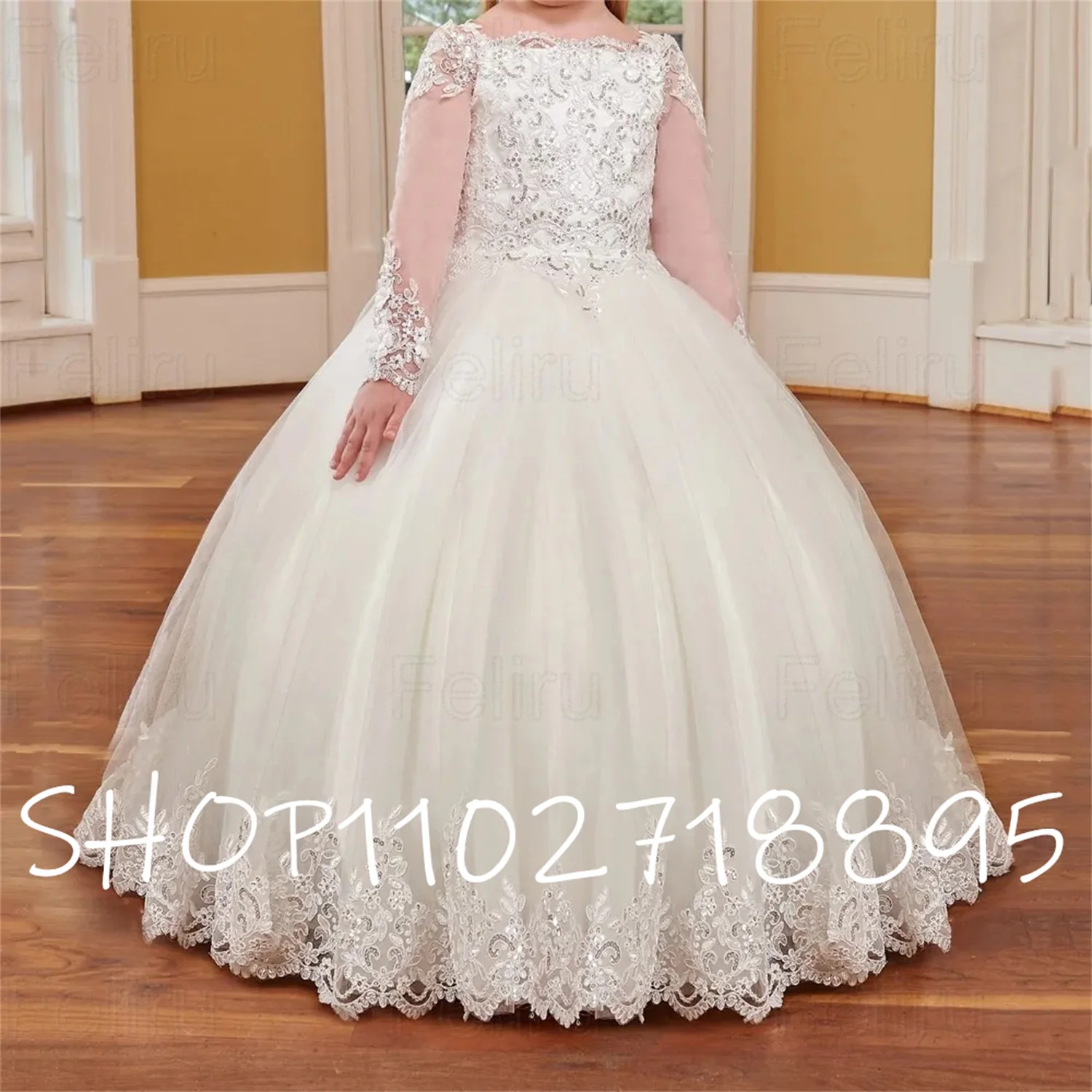 Stunning Sequin Lace Layers Flower Girls' Dresses Long Sleeves Girl's Party Ball Gown 3D Applique with Beads