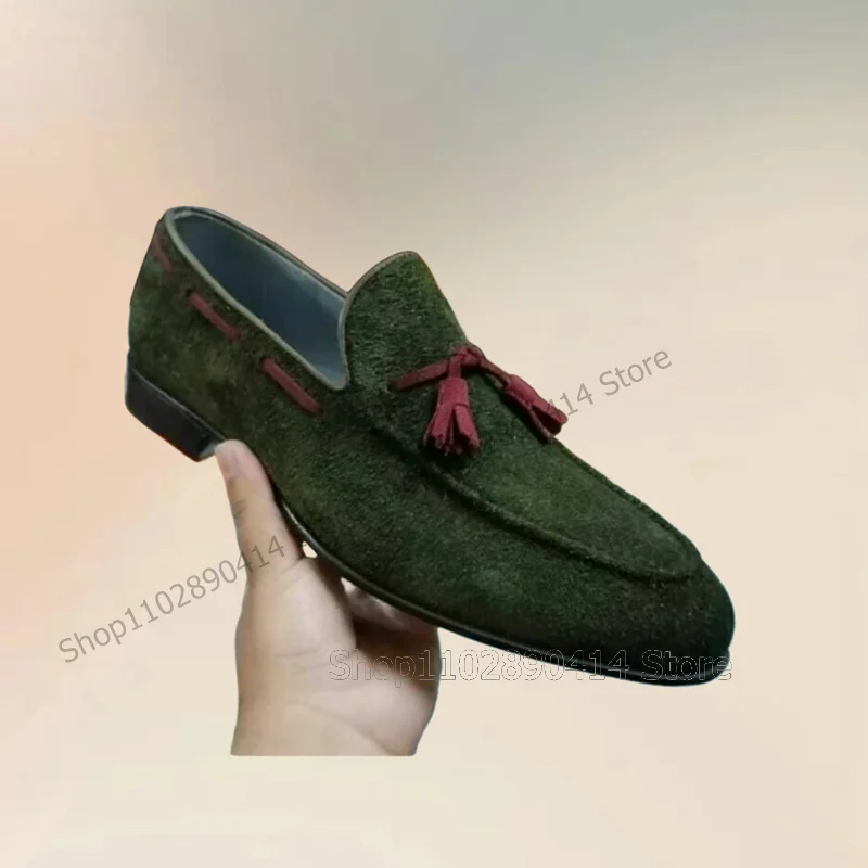 Red Tassels Decor Green Sewing Design Flock Loafers Fashion Slip On Men Shoes Luxurious Handmade Party Banquet Men Casual Shoes