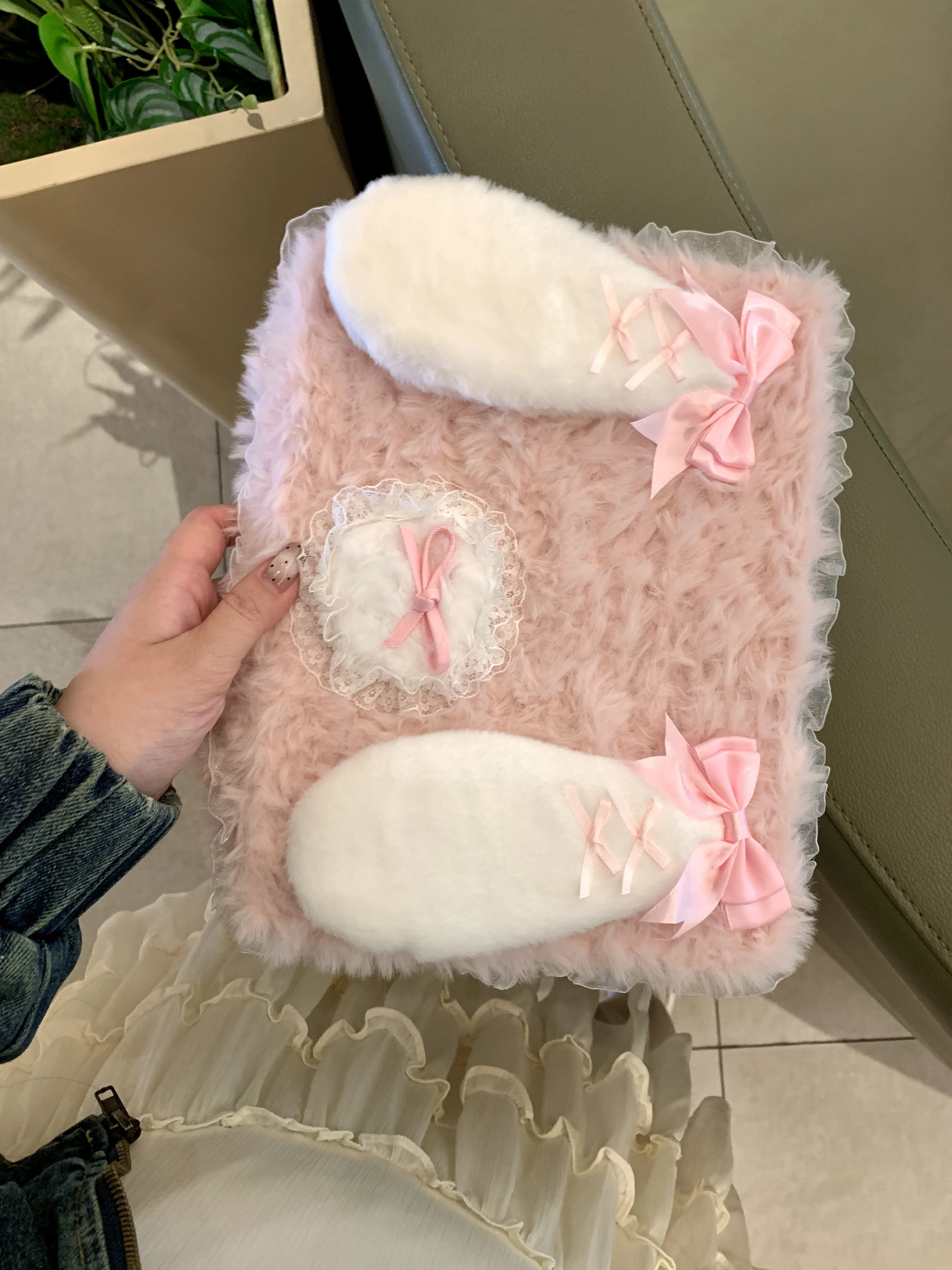 

Зимний роскошный милый плюшевый кронштейн для iPad Tablet Case Mini 7 Air 6 2025 iPad Pro 11 дюймов 2024 13 дюймов Держатель для аксессуаров A16 Rabbit