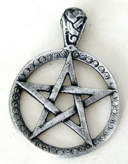 Tibetan Amulet Pend…