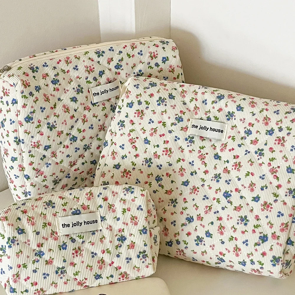 

Fashion Flower Women Makeup Bag Cotton Tote Portable Female Cosmetic Storage Handbag Travel Organizer Zipper Quilted Bag 파우치