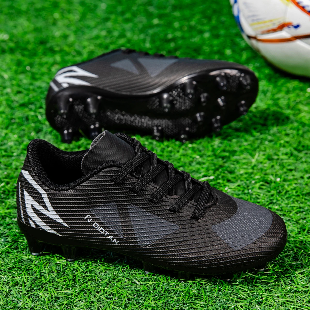 Botas de fútbol populares Broken Nail TF y Spike FG, 4 hermosas colores a elegir, estilos unisex son cómodos.