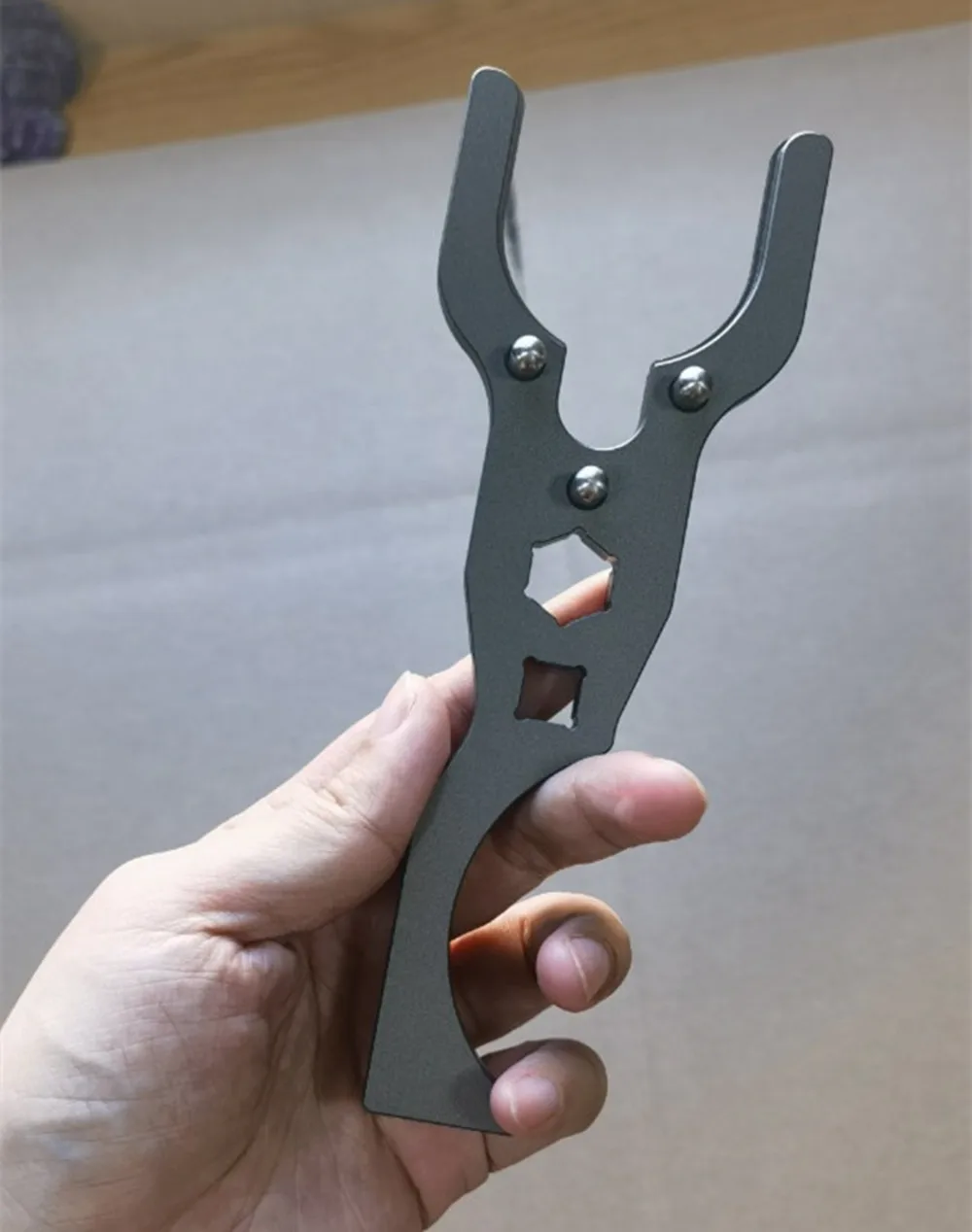 

Motorcycle Shock Absorbing 3 in 1 Wrench Repair Tool Aluminum For Ducati V4S For Yamaha R1M